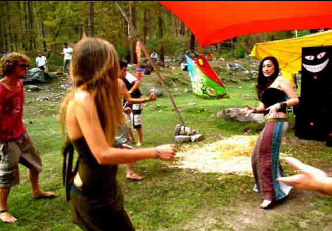 Photo of 9 Reasons Why Every Traveller Should Be Thankful For Kasol by Gunjan Upreti