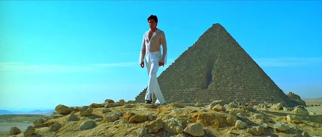 Photo of 8 Places To Visit If You're A Die-Hard Shah Rukh Khan Fan by Gunjan Upreti