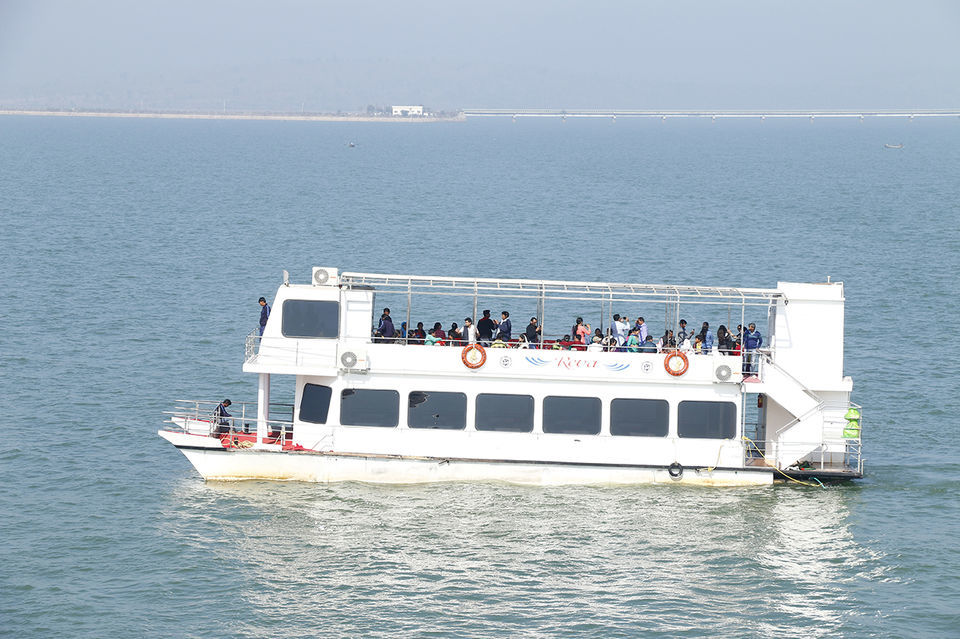 Photo of India’s Largest Water Carnival Is Happening In MP And We're Very Excited by Gunjan Upreti