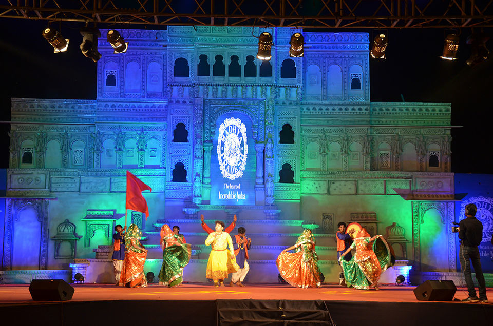 Photo of India’s Largest Water Carnival Is Happening In MP And We're Very Excited by Gunjan Upreti