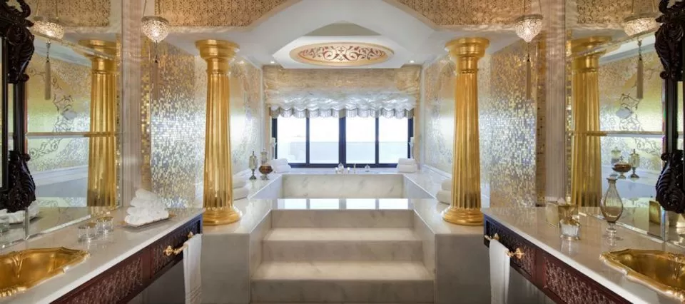 Photo of Jumeirah Zabeel Saray - The Palm Jumeirah - Dubai - United Arab Emirates by Aakanksha Magan