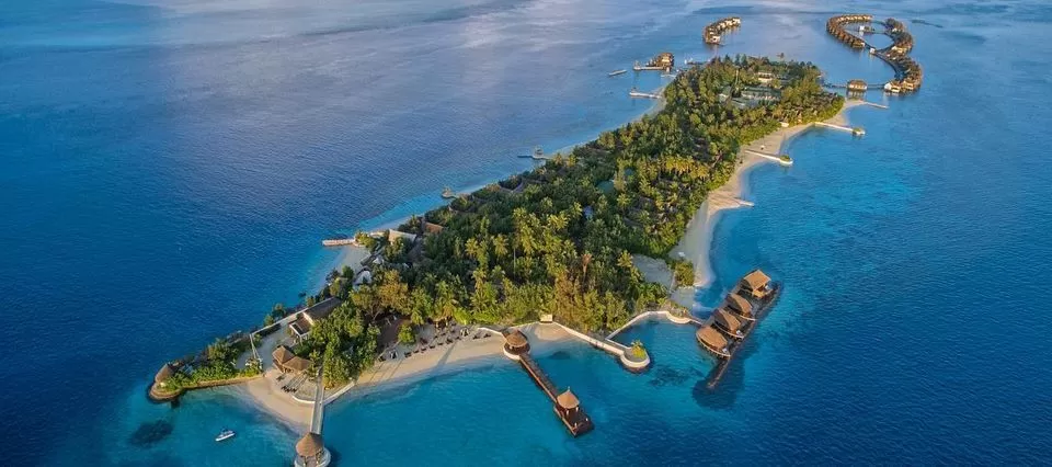 Photo of Jumeirah Vittaveli Maldives, Kaafu Atoll, North Central Province, Maldives by Pallavi Paul