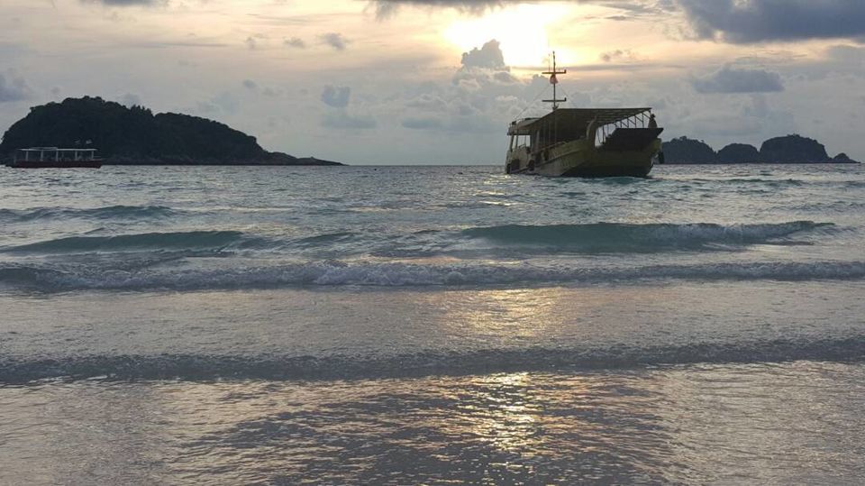 Photo of Redang Island - Terengganu, Malaysia by PriyaYorindren
