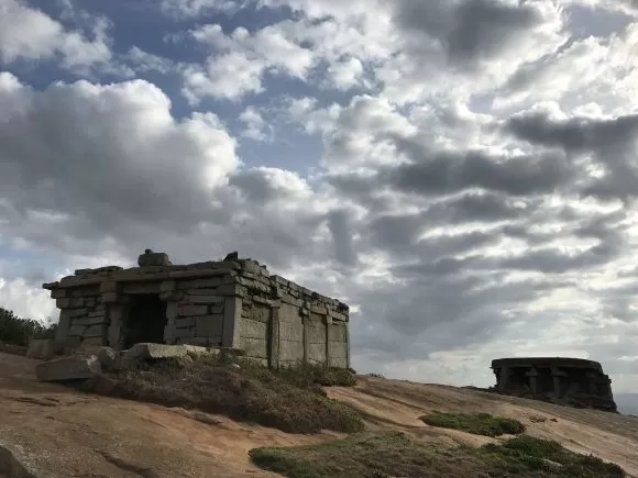 Photo of Skandagiri Hills, Chikballapur, Karnataka, India by Ishvani Hans