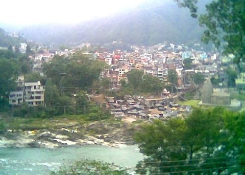Photo of Mandi, Himachal Pradesh, India by Dhaval Sharma