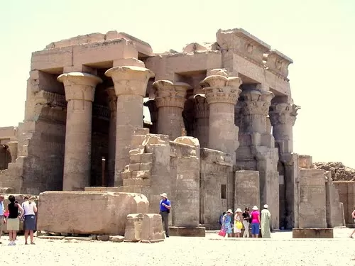 Photo of Kom Ombo, Markaz Kom Ombo, Aswan, Egypt by Mahmoud 