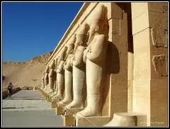 Photo of Mortuary Temple of Hatshepsut, Qesm Al Wahat Al Khargah, New Valley Governorate, Egypt by Mosalam