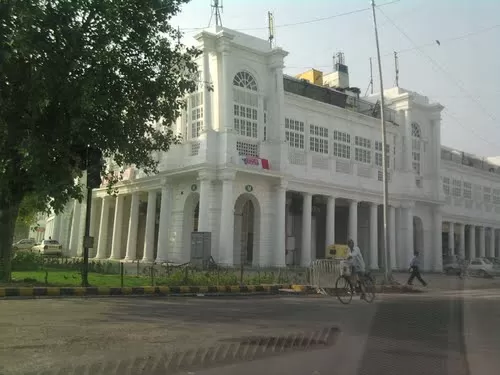 Photo of Delhi, India by Denis