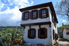 Photo of (Terrace Houses) Ephesus , tours, Selçuk, Turkey by Ugur Yavuzturk