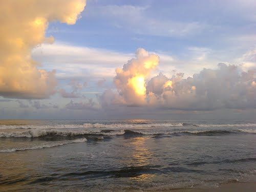 Photo of Marina Beach, Chennai, Tamil Nadu, India by Subhraleena Deka