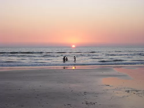 Photo of Baga Beach, Bardez, Goa, India by Denis