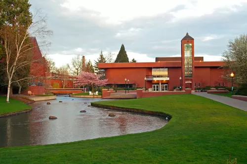 Photo of Willamette University, State Street, Salem, OR, United States by Rolf McEwen