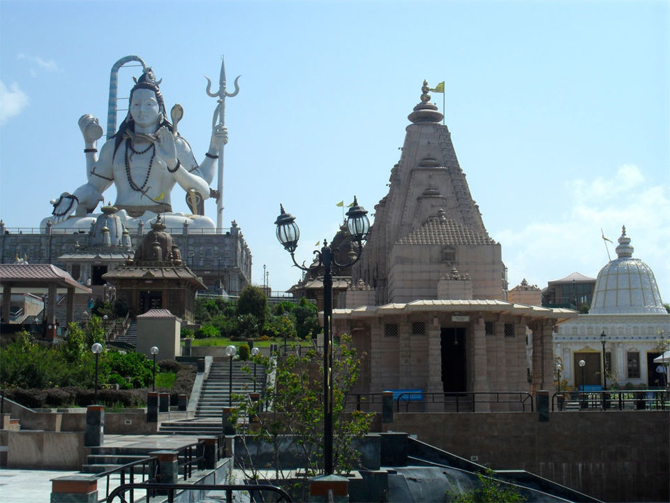Photo of Char Dham, Rhenock, Sikkim, India by Baichung Bhutia