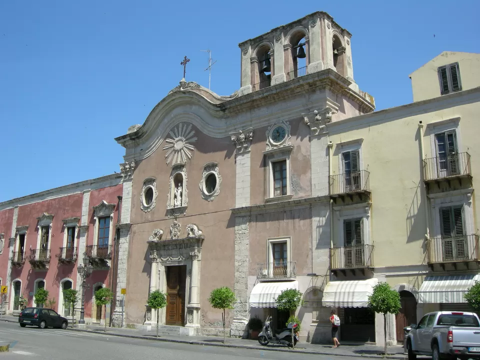 Photo of Cathedral of Messina, Piazza Duomo, Messina, Province of Messina, Italy by Aarushi Thakur