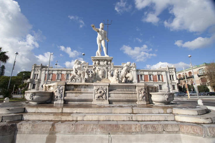 Photo of Fontana di Orione, Piazza Duomo, Messina, Province of Messina, Italy by Aarushi Thakur