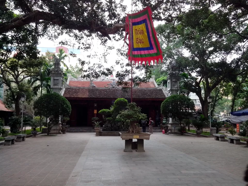 Photo of Quán Thánh, Hanoi, Vietnam by Thien Anh