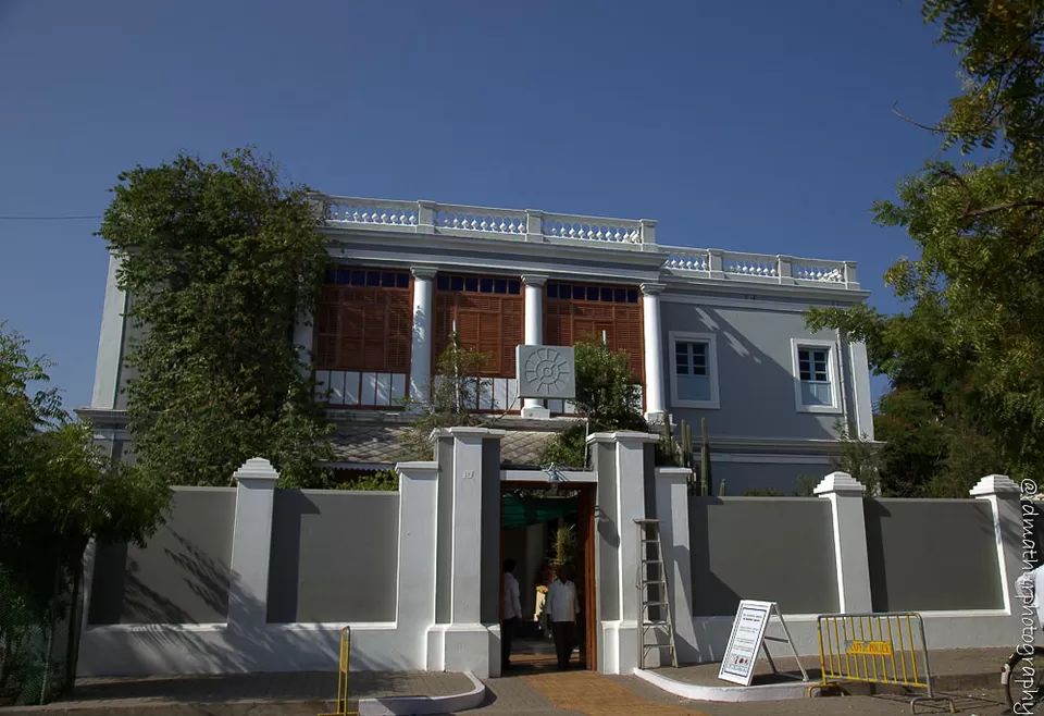 Photo of Sri Aurobindo Ashram, White Town, Puducherry, India by Rajeshwar Dayal Mathur