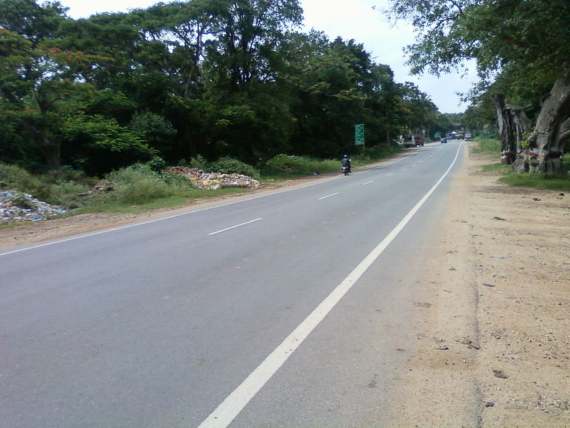 Photo of Kanakapura Road, Ambedkar Veedhi, Shivaji Nagar, Bangalore, Karnataka, India by Zubin Jagtiani