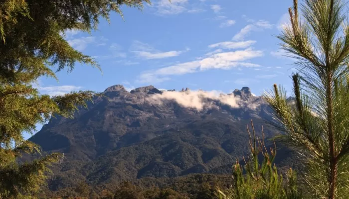 Photo of Mount Kinabalu Park Entrance by Sameer