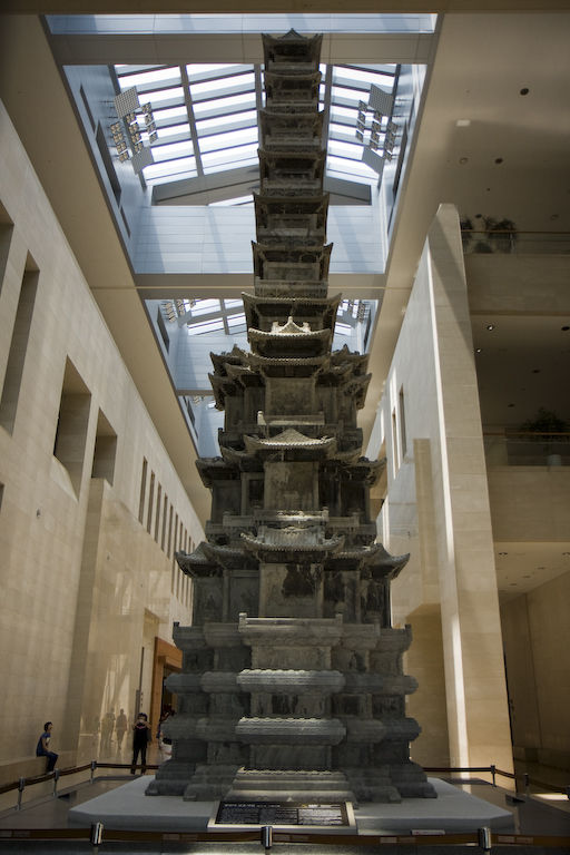Photo of National Museum of Korea, Seoul, South Korea by Liv Blessing