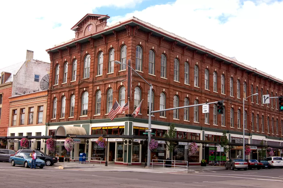 Photo of Reed Opera House, Liberty Street Northeast, Salem, OR, United States by Rolf McEwen
