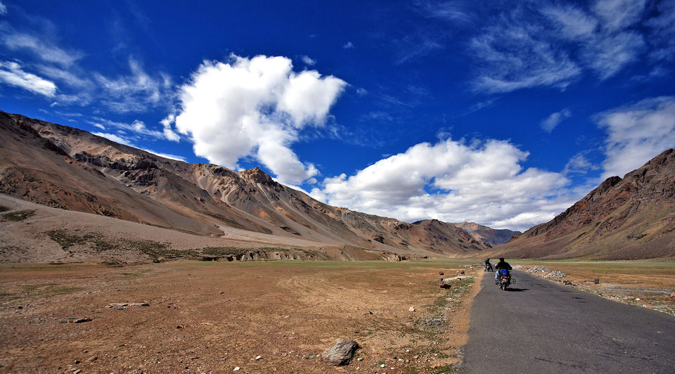Photo of Sarchu, NH 21, Leh, Jammu and Kashmir, India by Helmet Stories