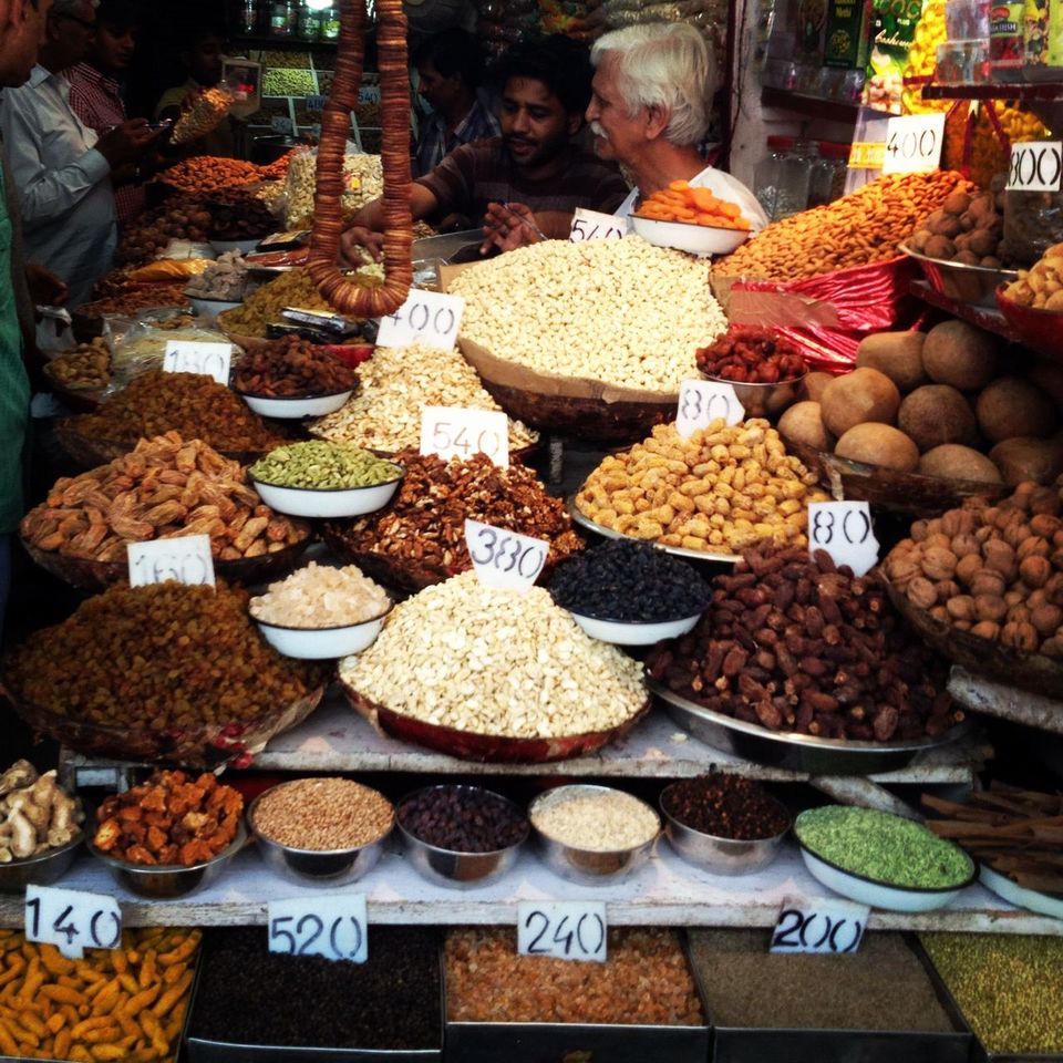 Photo of Khari Baoli, Chandni Chowk, New Delhi, Delhi, India by Masterji Kee Haveli