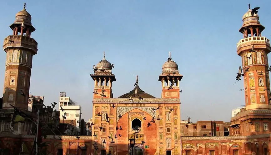 Photo of Masjid Wazir Khan, Brass Bazar, Lahore, Punjab, Pakistan by Aparshakti & Ayushmann Khurana