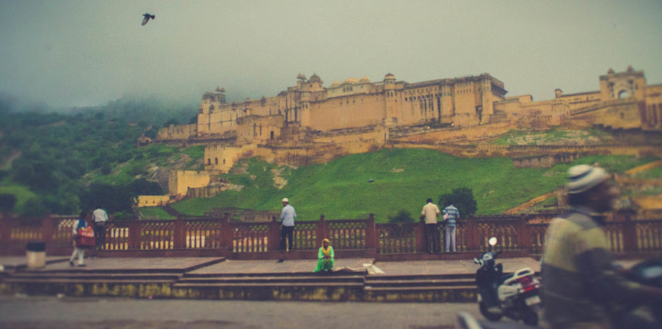 Photo of What Happens When a Backpacker Finds Herself On a Luxurious Staycation! 1/10 by Sreshti Verma