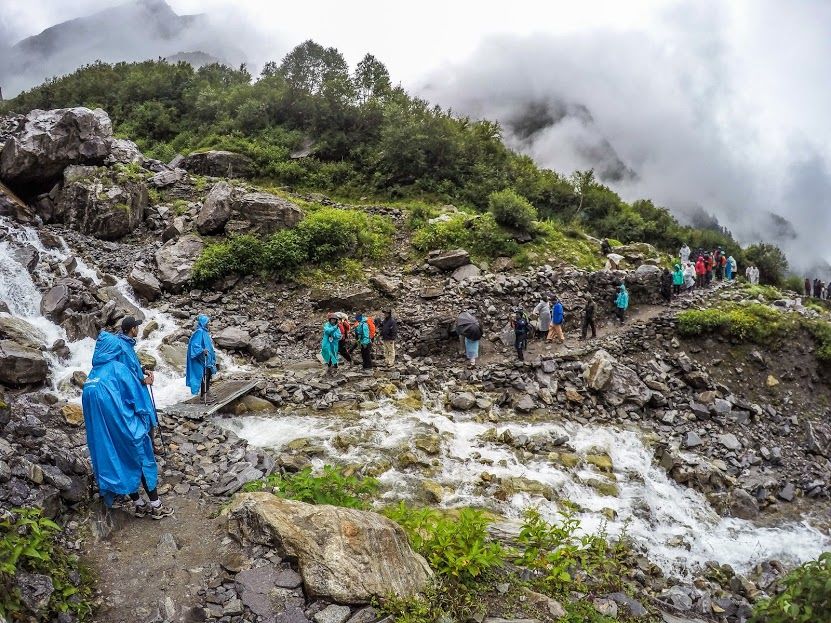 Photo of What You Need To Know Before Heading For Your First Monsoon Trek In The Himalayas 1/1 by Sreshti Verma