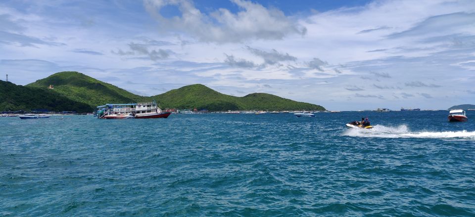 Photo of First International Trip_Thailand by Travel Beyonndd