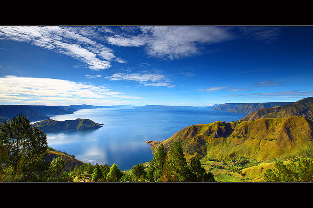 Photo of Tuk Tuk, Lake Toba, North Sumatra, Indonesia by Trisha Singh