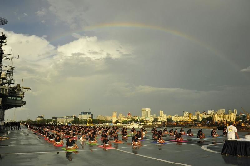Photo of From Supermodels To The Indian Army, This Is How The World Celebrated International Yoga Day 6/14 by Trisha Singh