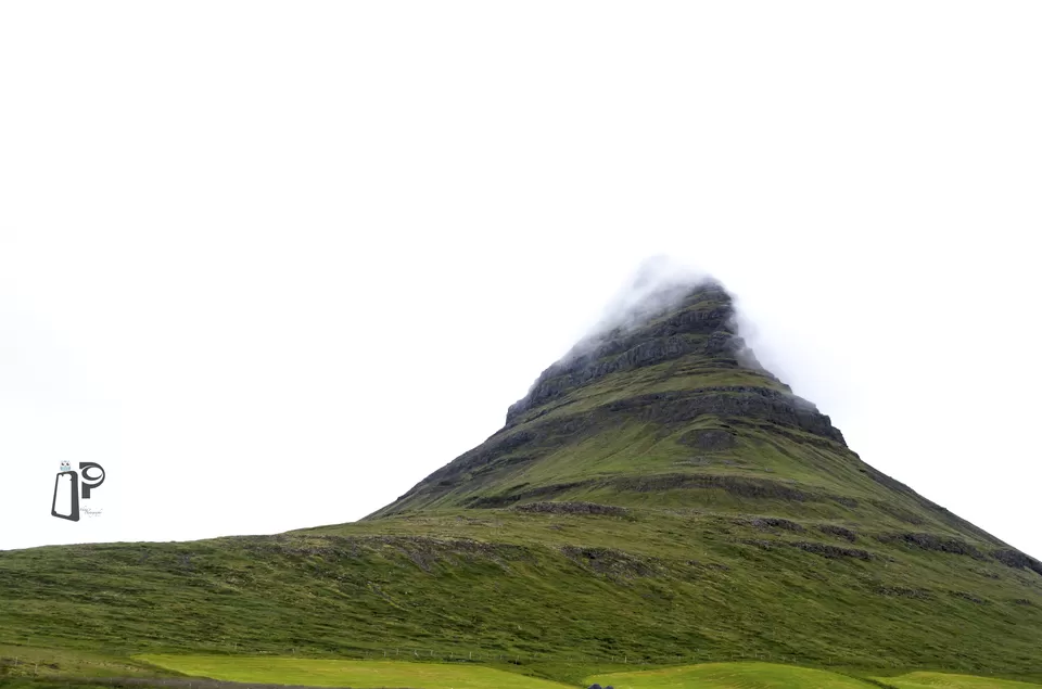 Photo of Kirkjufell, Iceland by Ishita Bhowmik