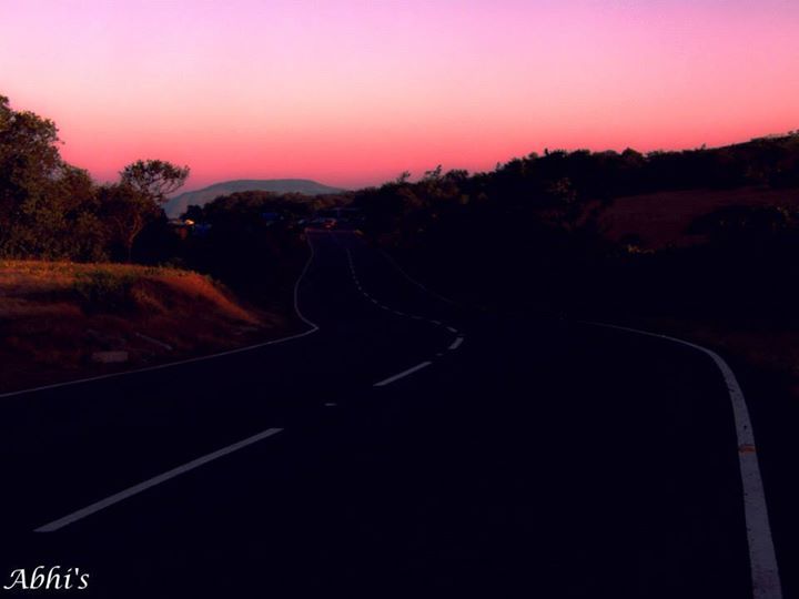 Photo of From the coffee table to the plateau 3/4 by Sampa Pal