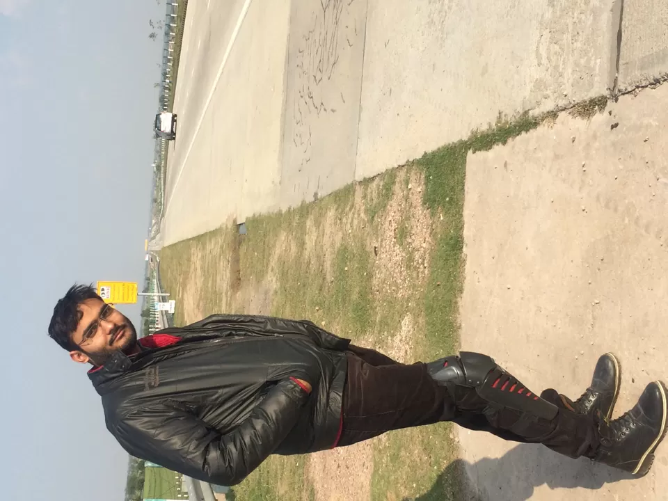 Photo of Taj Expressway, Chi IV, Greater Noida, Uttar Pradesh, India by Abhishek Tiwari