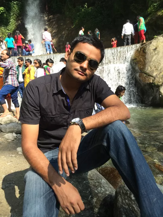 Photo of Darjeeling, West Bengal, India by Abhishek Tiwari