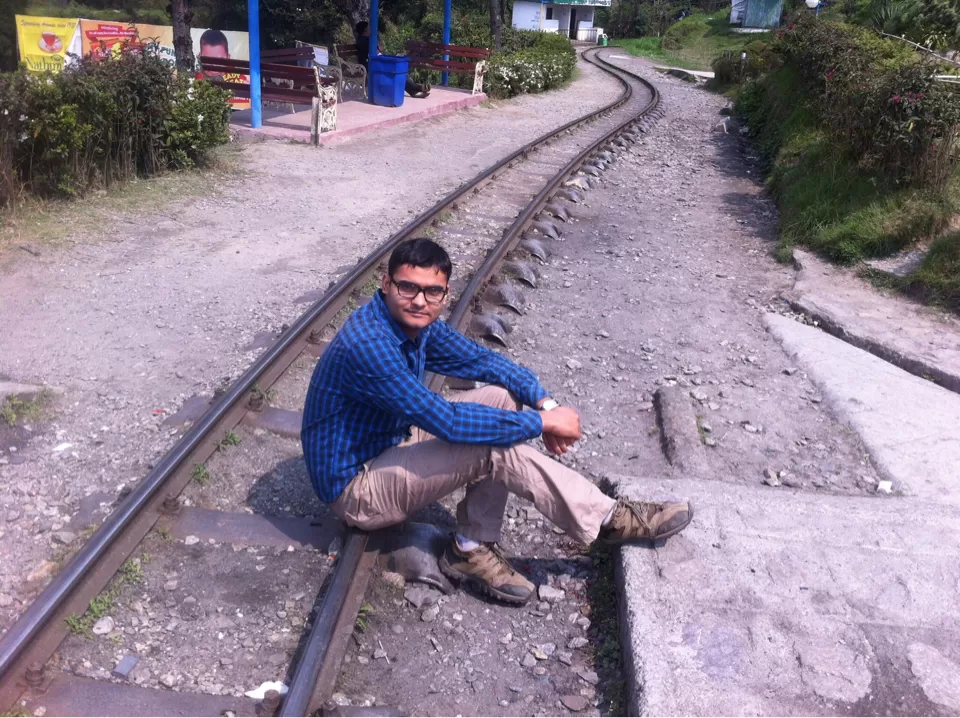 Photo of Darjeeling, West Bengal, India by Abhishek Tiwari
