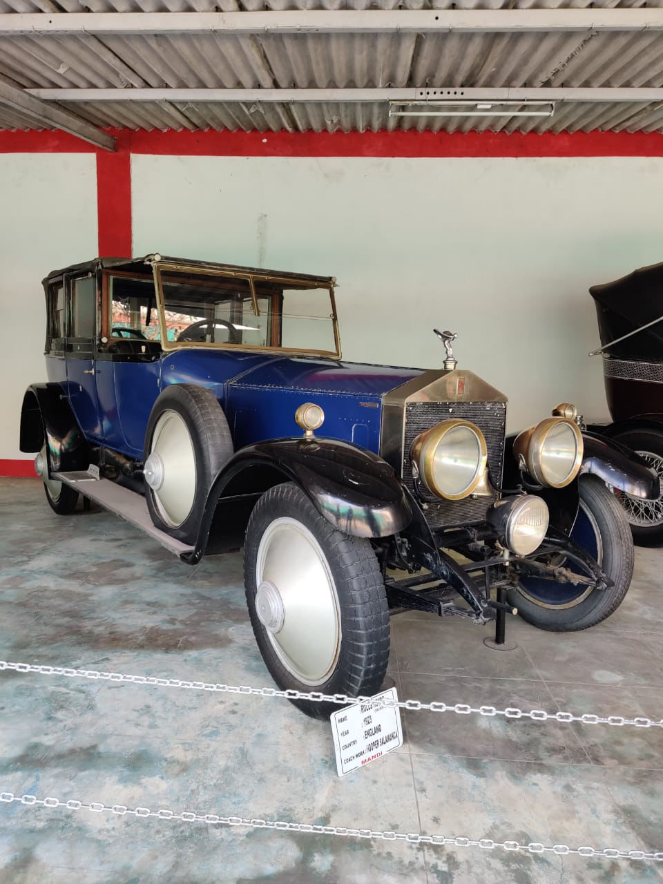 Photo of This one is only for Car Lovers. by Preeti Choudhary