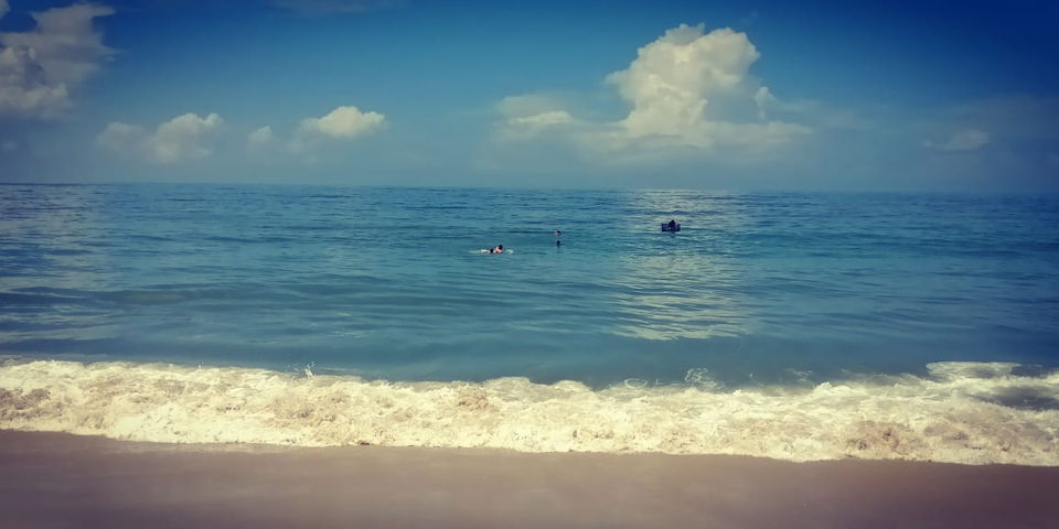 Photo of Alappuzha Beach, Kerala by Vibeesh Baby