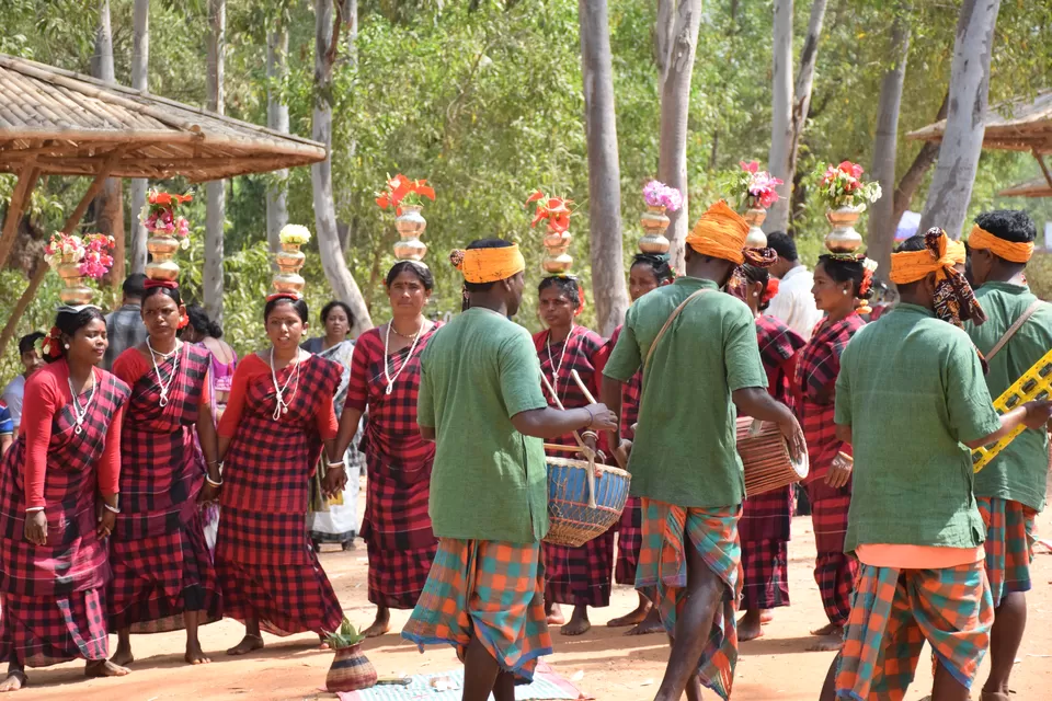 Photo of Sonajhurir Hat, Kabi Mohanpur, West Bengal, India by Jayashree Sengupta