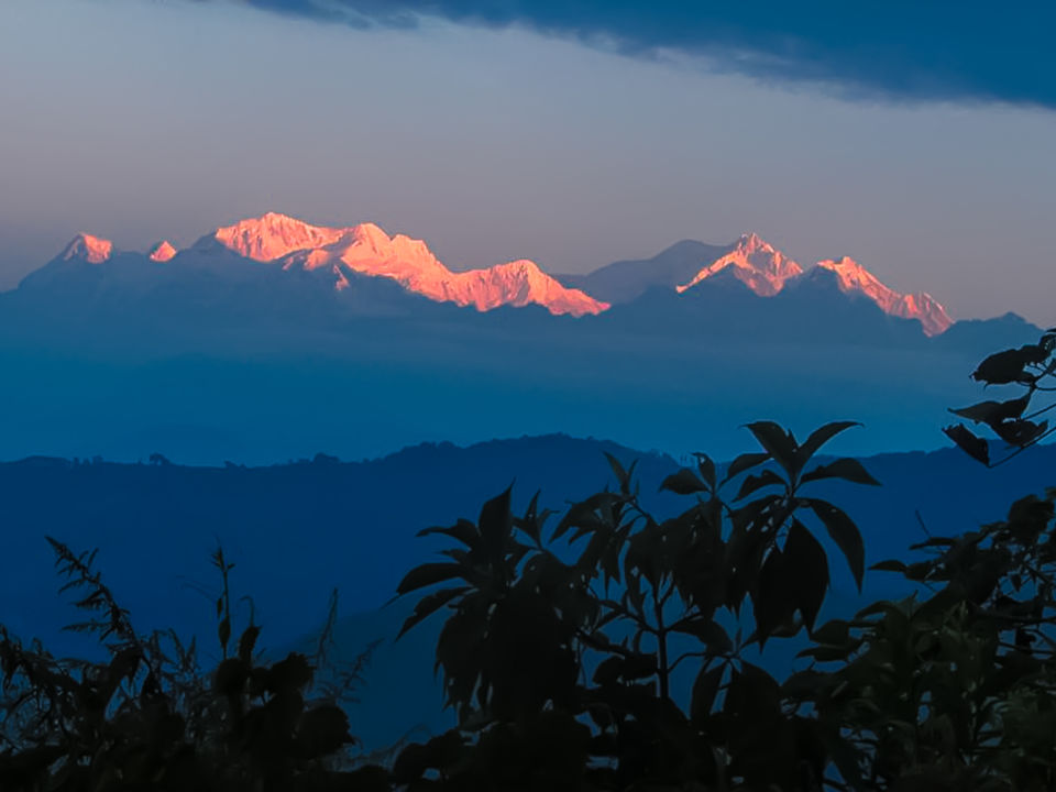 Photo of Rayong Sunrise View Point, Damthang-Rabongla Road, Sikkim, India by Jayashree Sengupta