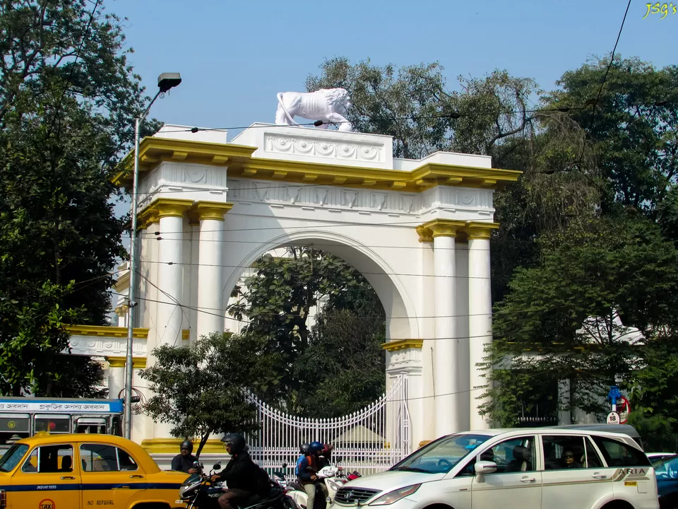 Photo of Raj Bhavan, Governors Camp, BBD Bagh, Kolkata, West Bengal by Jayashree Sengupta