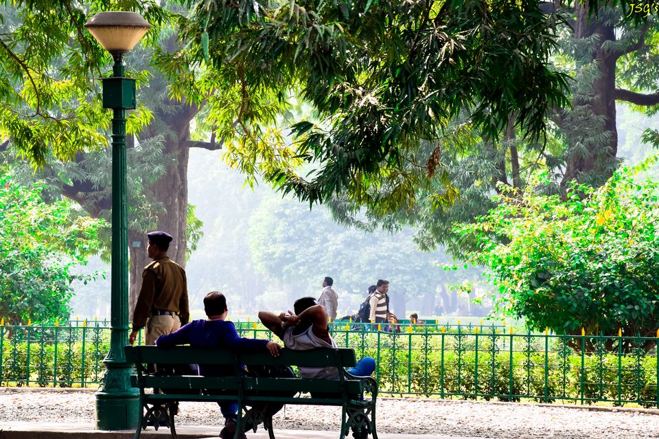Photo of Victoria Memorial Garden, Kolkata, West Bengal, India by Jayashree Sengupta