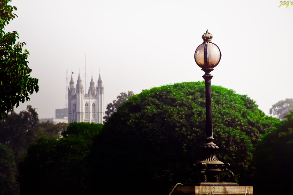 Photo of Victoria Memorial Garden, Kolkata, West Bengal, India by Jayashree Sengupta