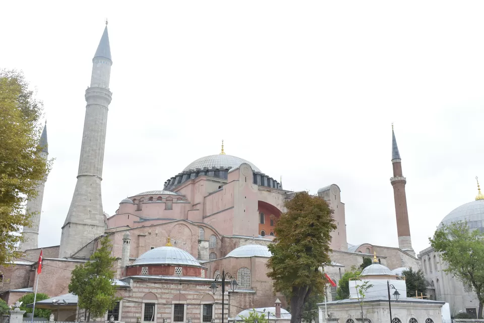 Photo of Istanbul, Turkey by noufal