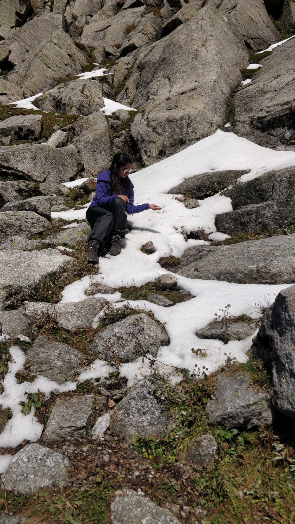 Photo of Indrahar Pass Trail, Dhar Alangari, Himachal Pradesh, India by Prachi Shah