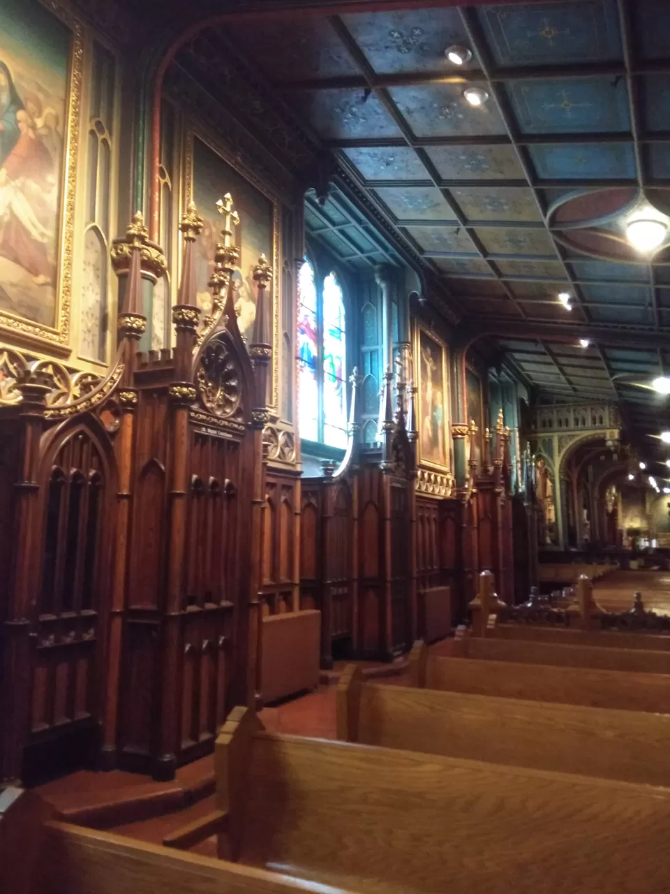 Photo of Notre-Dame Basilica of Montreal, Notre-Dame Street West, Montreal, QC, Canada by Prachi Shah