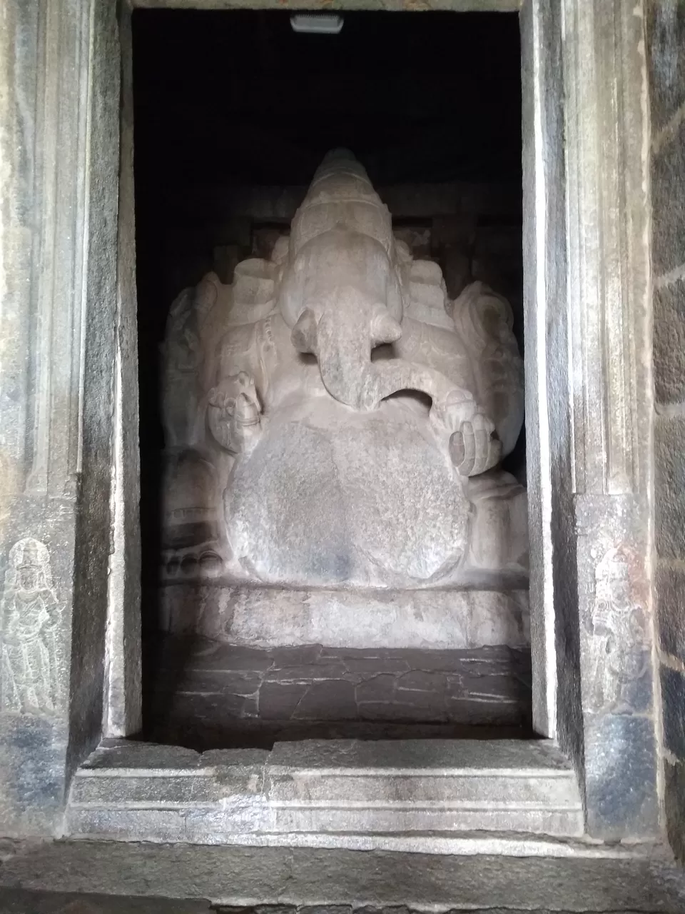 Photo of Hemakuta Hill Temple, Hampi, Karnataka by Pushpendra Pandey