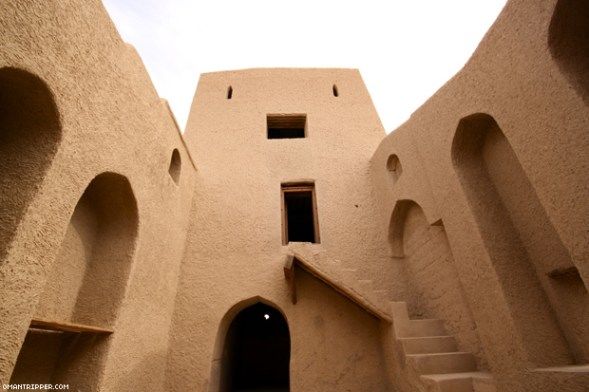 Photo of The city of Djinns: Bahla fort (a city of ghosts, myths and legends) by Jeetendra Ajmera